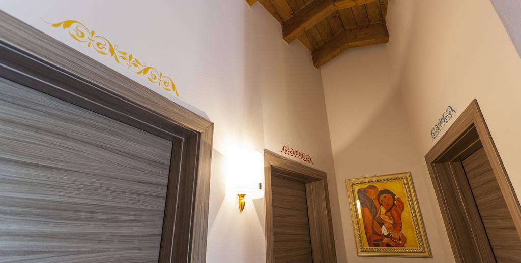 Ristorante Locanda Panevino Provaglio d'Iseo Rum bild