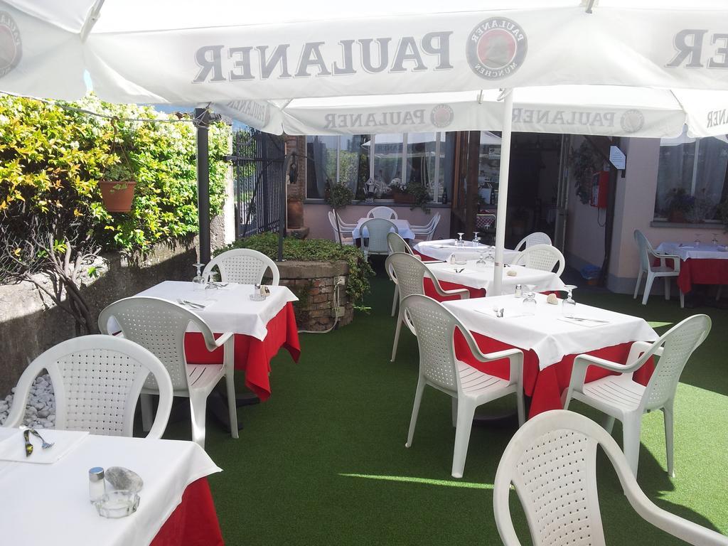 Ristorante Locanda Panevino Provaglio d'Iseo Exteriör bild
