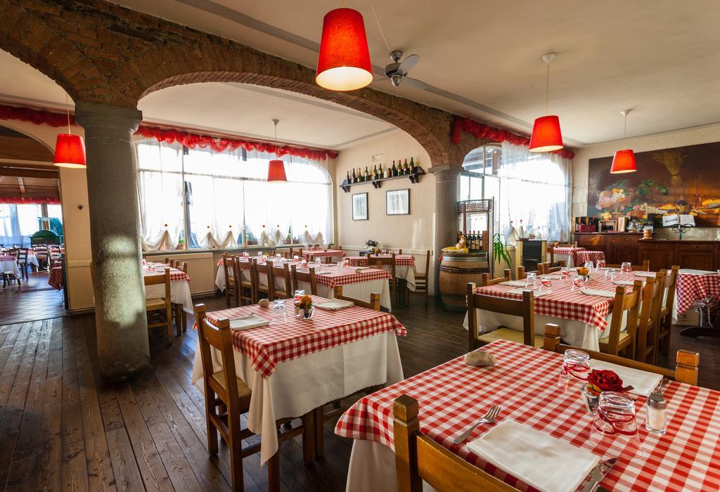 Ristorante Locanda Panevino Provaglio d'Iseo Exteriör bild